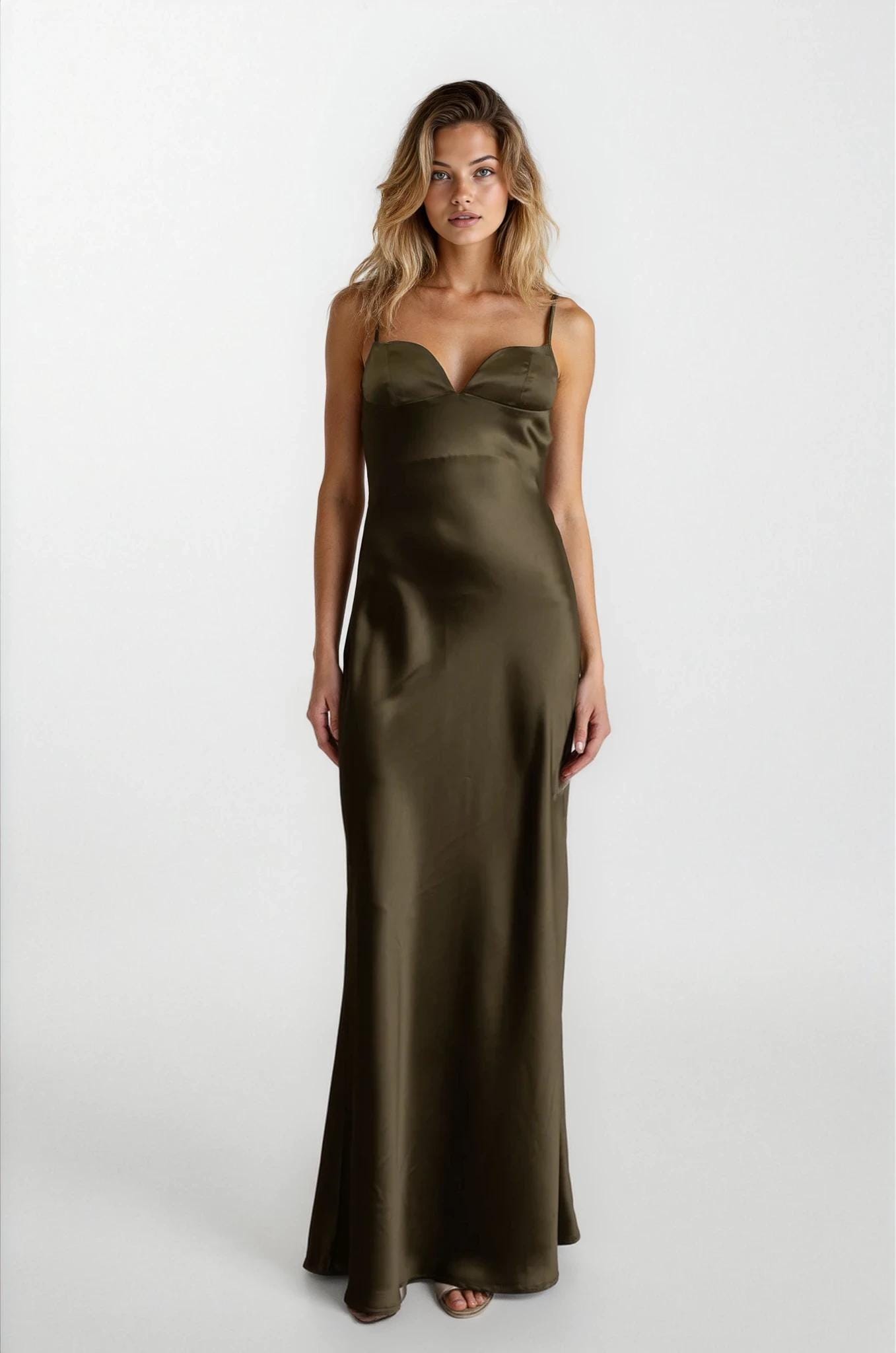 Atin Sweetheart Maxi Dress Elegant Evening Silhouett